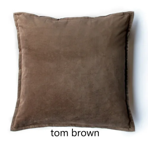 Tom velvet kussen